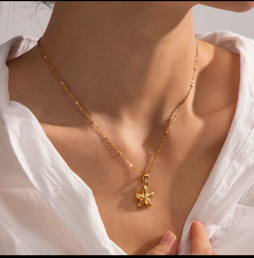 18K Gold-Plated Starfish Pendant Necklace