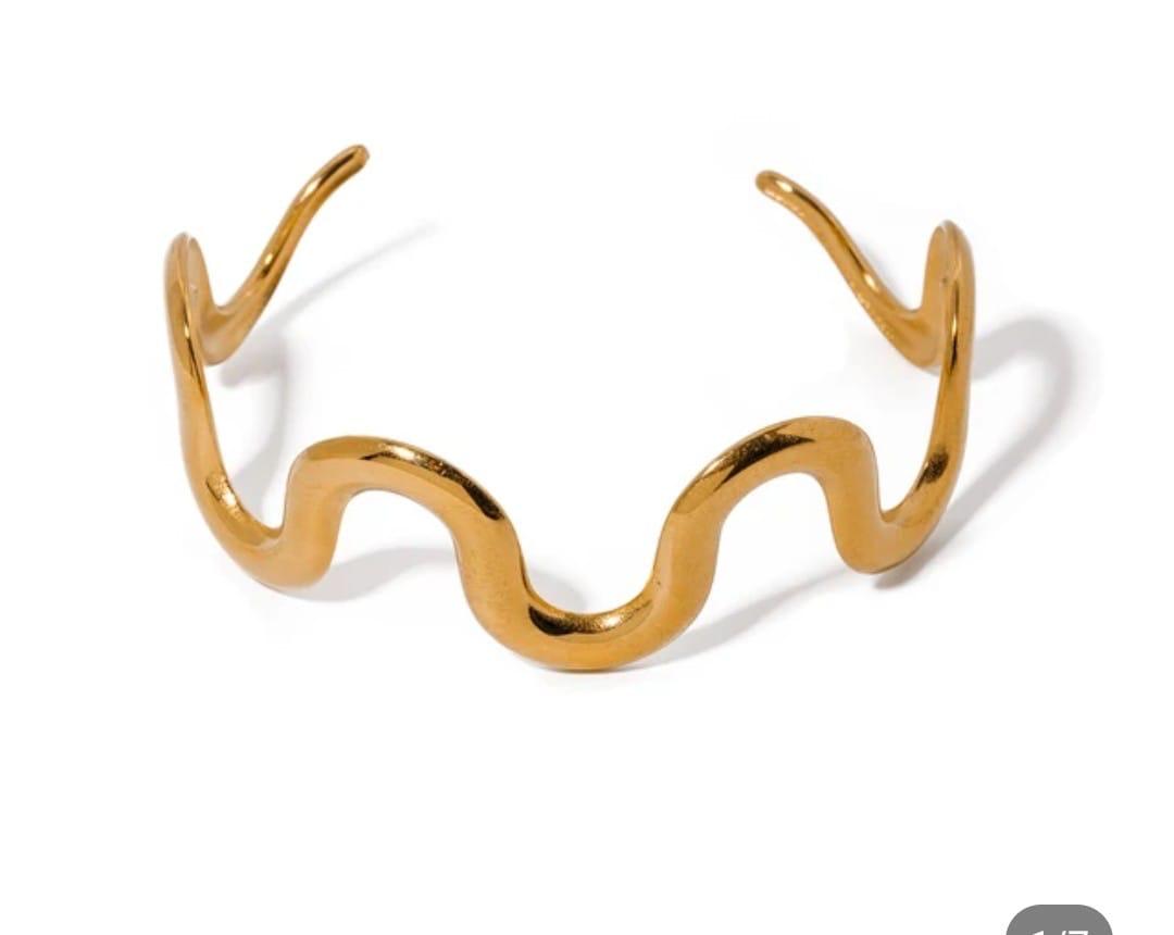 18K Gold-Plated Wave Cuff Bracelet