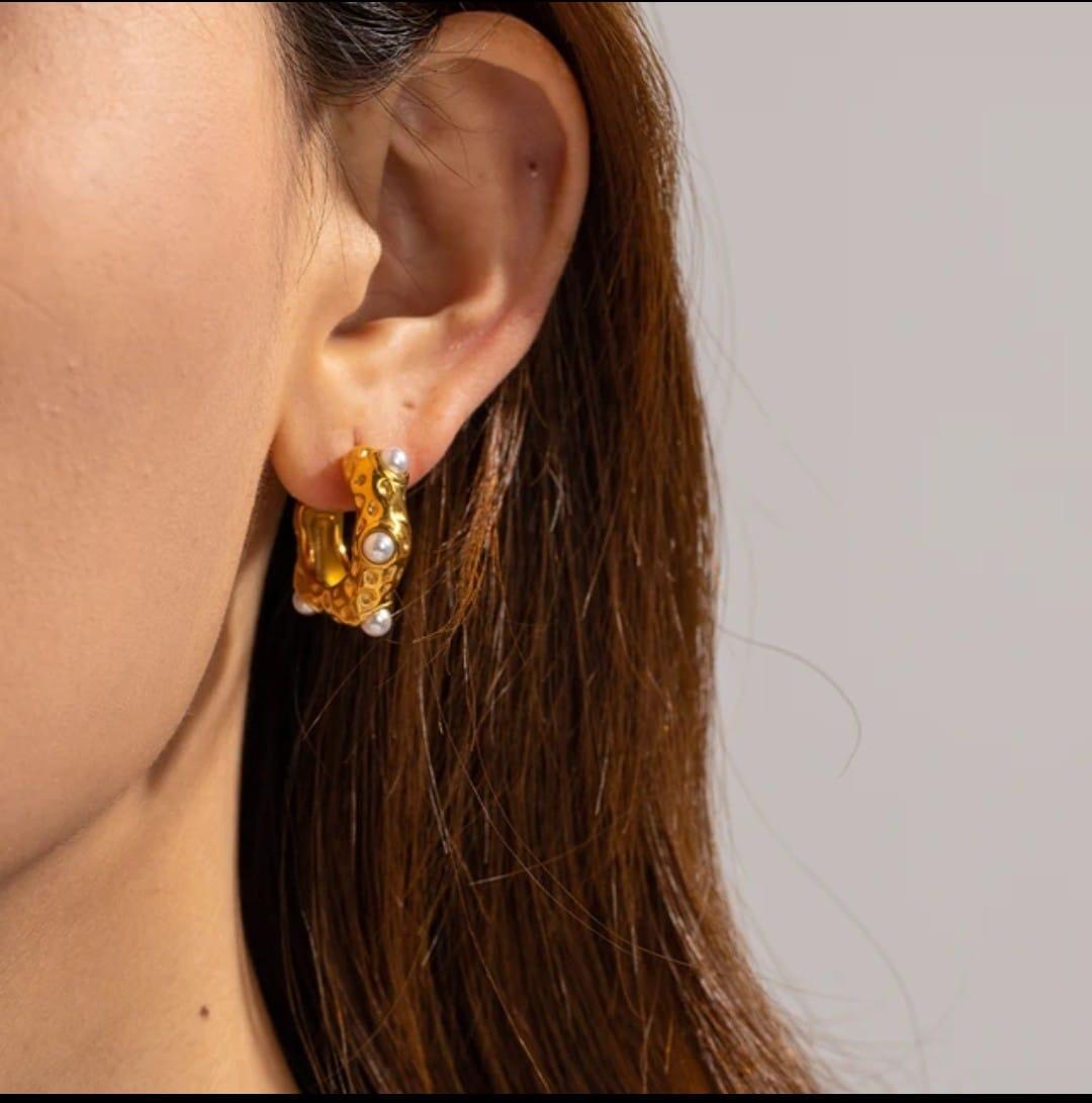 18K Gold-Plated Textured Pearl Hoop Earrings