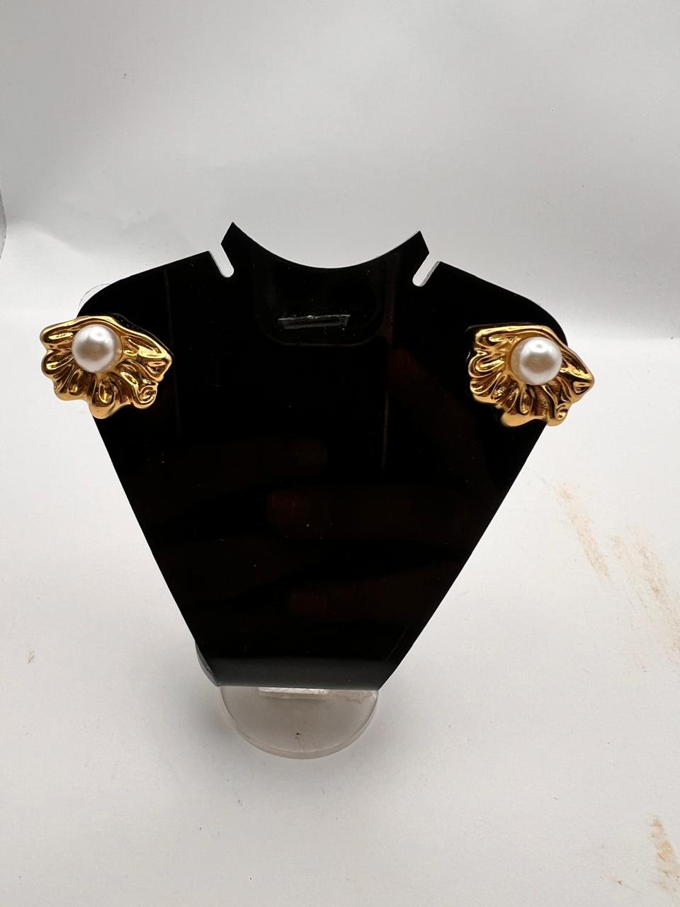 Jewellery Box with Elegant Gold-Tone Set